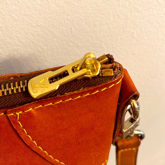 Louis Vuitton Authentic Odeon Upcycled Brown LV Monogram Canvas PM Crossbody Bag - Picture 4 of 16